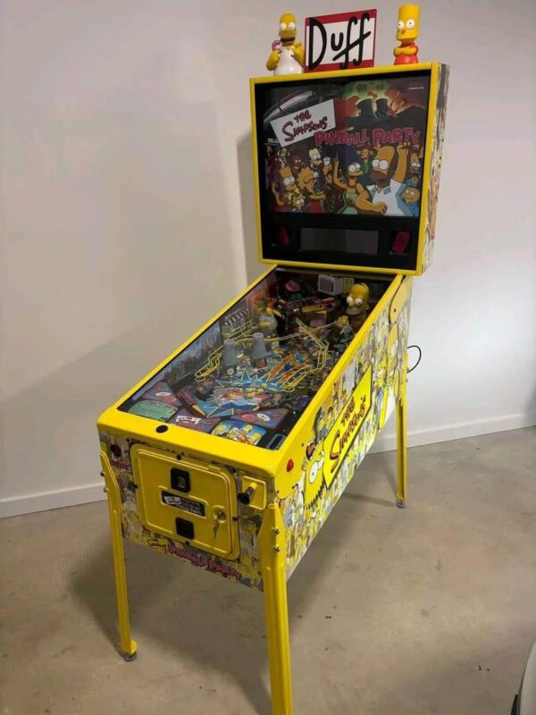 The Simpsons party Pinball Machine